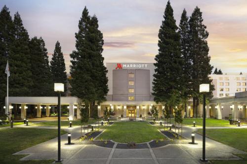 San Ramon Marriott - Getting There and Around