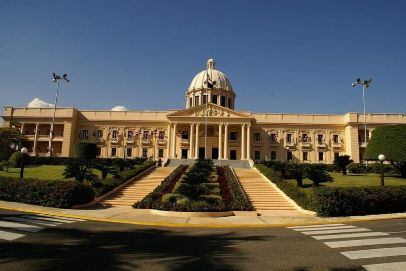 Santo Domingo City - Colonial Heritage - Full Day Tour - Visit National Park