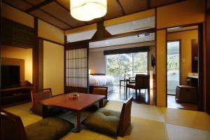 Satorikan - Guest Reviews and Ratings