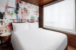 SpringHill Suites by Marriott New York Manhattan/Times Square South - Exceptional Guest Experience