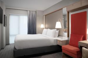 SpringHill Suites by Marriott New York Manhattan Times Square - Room Types and Configurations