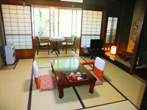 Sumiyoshi Ryokan - Facilities and Amenities