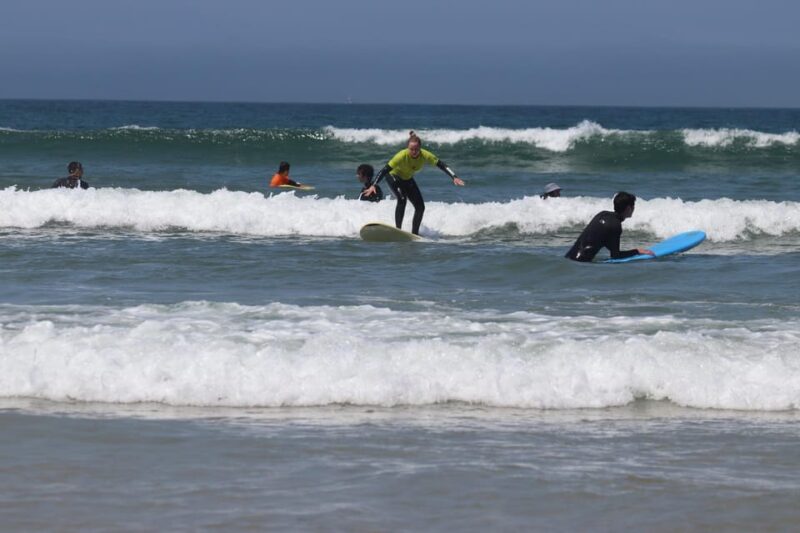 Surf Lessons in Figueira Da Foz at "Surf's Cool" 🏄‍♂️🏄‍♂️ - Consistent and Quality Waves