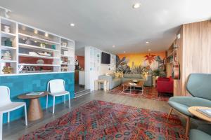 The Wayfarer San Diego - Policies and Guidelines