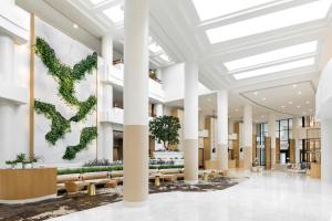 The Westin Long Beach - Guest Highlights