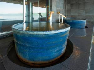 Toyako Manseikaku Hotel Lakeside Terrace - Onsen and Wellness Services