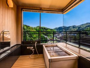 Yukai Resort Premium Saiki Bekkan - Accessibility and Policies