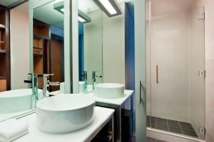 Aloft Manhattan Downtown - Financial District - Guest Reviews and Ratings