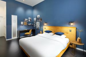 Court Hotel Utrecht City Centre - Accessibility and Languages