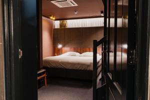 De Jonker Urban Studios & Suites - Additional Information