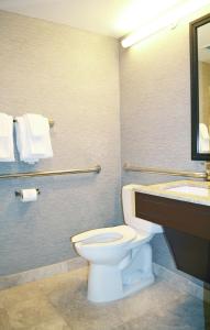 Distrikt Hotel New York City, Tapestry Collection by Hilton - Booking Your Stay