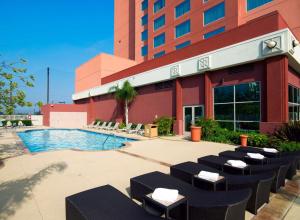 Embassy Suites by Hilton Anaheim South - Booking Your Stay