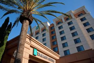 Embassy Suites by Hilton Sacramento Riverfront Promenade - Why Choose Embassy Suites?