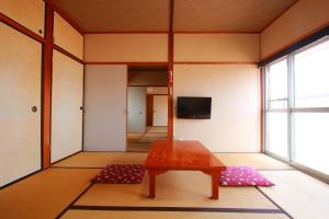 Family Ryokan Kawakyu With Showa Retro, Private Hot Spring - Exploring the Ibusuki Region