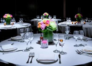 Hilton New York Fashion District - Dining Experiences