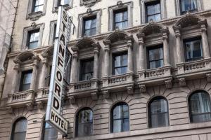 Hotel Stanford - How to Book