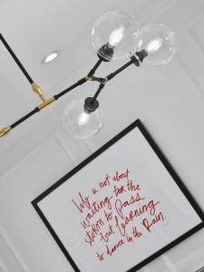 Life Hotel New York - Special Requests and Services