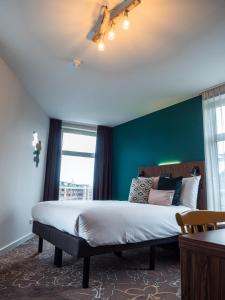 Linden Hotel - Recap