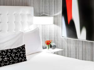 Modern Hotel - Airport Information