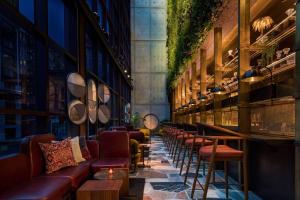 Moxy NYC Chelsea - Booking Your Stay