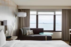 San Francisco Airport Marriott Waterfront - Accessibility and Disability Services