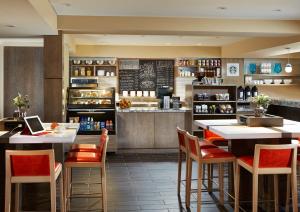 The Anza-a Calabasas Hotel - Booking Your Stay