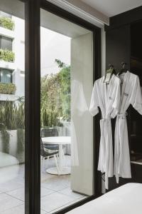 The Godfrey Hotel Hollywood - Booking Your Stay
