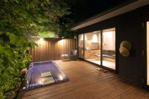 Ufufu Ryokan Review: A Hidden Gem - Nearby Attractions