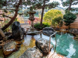 Wakamatsu HakoneYugawara - Onsen Experience at Wakamatsu