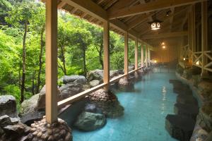 Yamanaka Onsen Kagari Kisshotei - Getting to Yamanaka Onsen