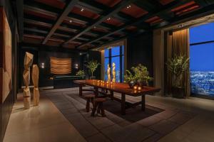 AC Hotel by Marriott Downtown Los Angeles - Booking Your Stay