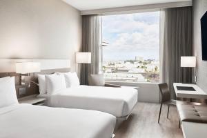 AC Hotel by Marriott Los Angeles South Bay - Booking Your Stay