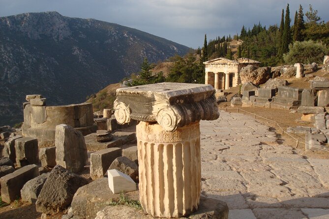 Feel Ancient Thermal Spa Visit Delphi, Leonidas ℨOo SpaʀTans - Cooling Off at the Thermal Spa