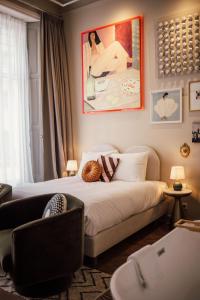FINCH Boutique Hotel, Downtown - Questions About Staying Here