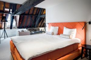 Hampshire Hotel - S Gravenhof Zutphen - Questions About Staying Here