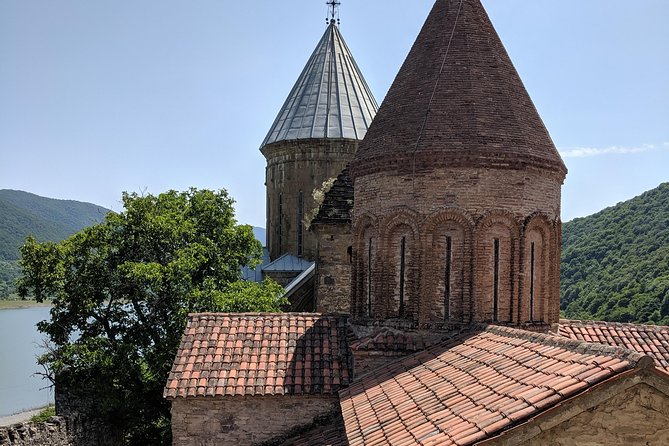 Kazbegi Gergeti Trinity Church · Full Day Private Tour · Trending Georgia - Discovering Jinvali Reservoir