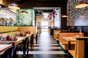 Kixby Hotel: A Comprehensive Review - Nearby Attractions