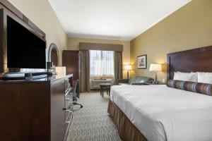 The Oaks Hotel & Suites - Booking Your Stay