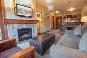 The Village at Palisades Tahoe - Booking Your Stay