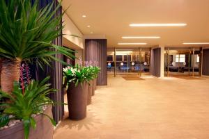 The Westin Bonaventure Hotel & Suites, Los Angeles - Booking Your Stay