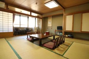Wakamizusou - Frequently Asked Questions