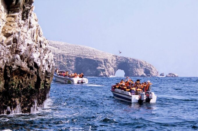 From Lima: Tour With Cusco-Puno-Arequipa 14d/13n + Hotel ★★ - Group Size
