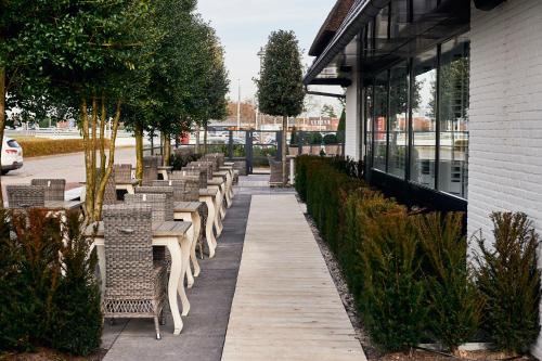 Hotel Heer Hugo - Questions About Staying Here