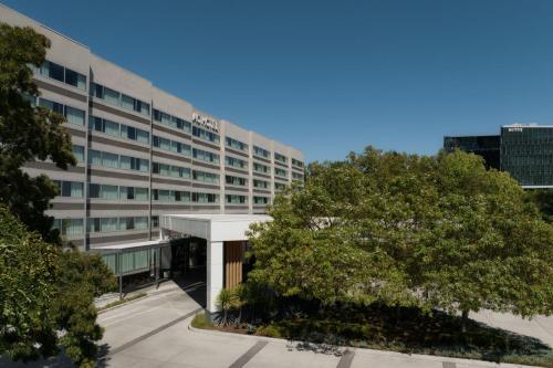 AC Hotel by Marriott Pleasanton - About Your Stay