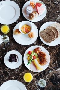 Apollo Hotel Amsterdam, a Tribute Portfolio Hotel - About Your Stay