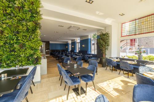 Atlas Hotel Review