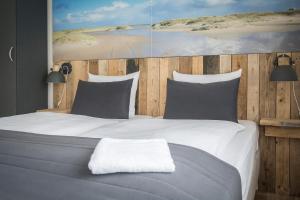 B&B Hotel De Waal - About Your Stay
