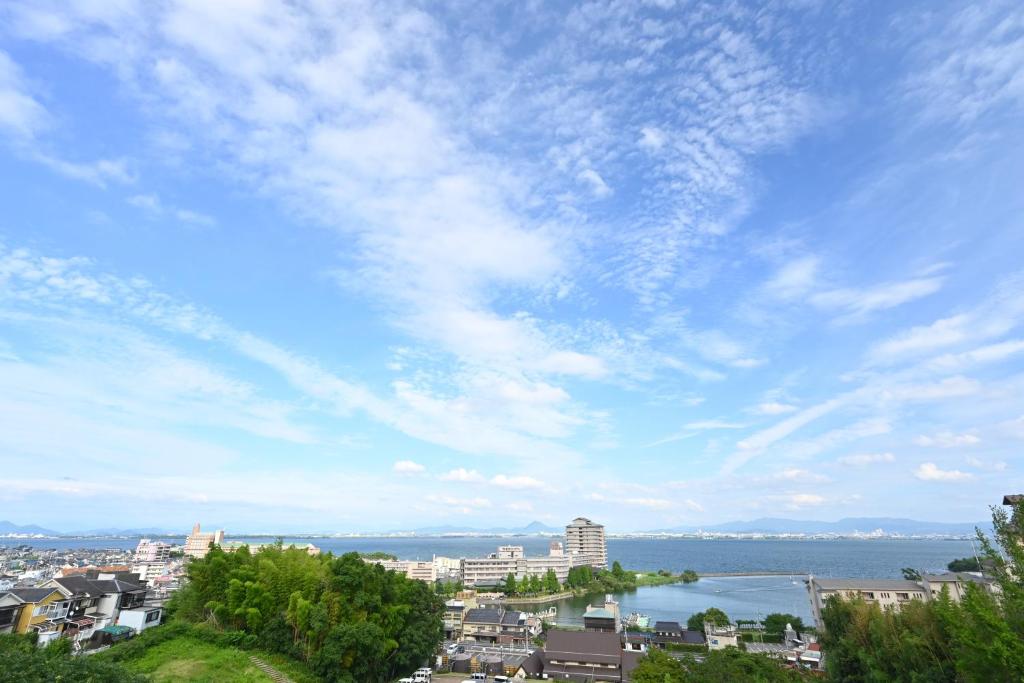 Biwako Hanakaido - Key Points