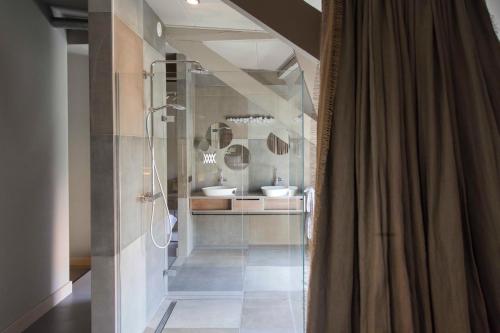 Boutique Hotel State - About Your Stay