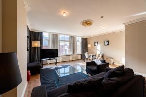 Catalonia Vondel Amsterdam - About Your Stay
